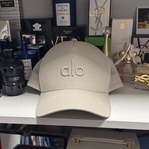 ALO cap. Worn once